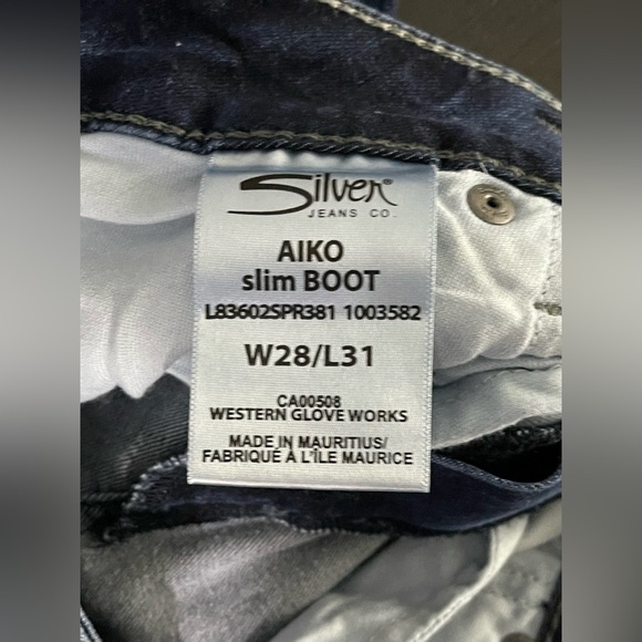 Silver Jeans Blue Boot Cut Denim - Picture 13 of 16